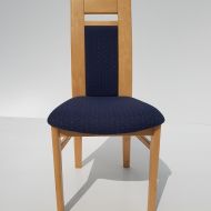 10. krzesło brzozowe