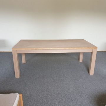 stół drewniany bukowy