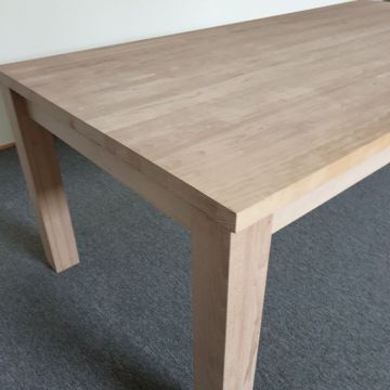 producent stołów z drewna